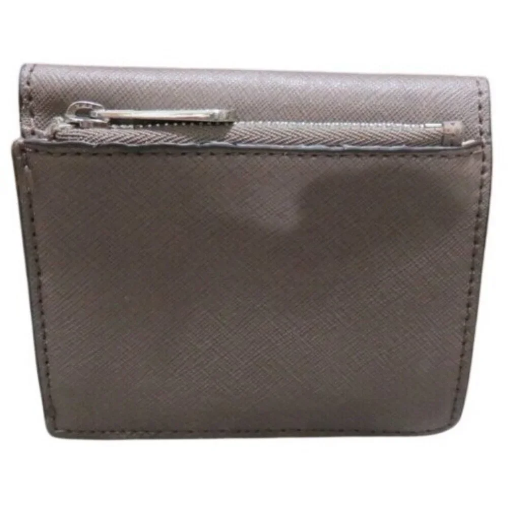Michael Kors Jet Set Saffiano Leather Bifold wallet in Pearl Gray